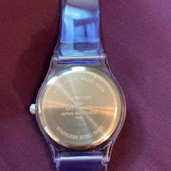 Elegant Purple Women's Watch NWOT - Picture 4 of 4